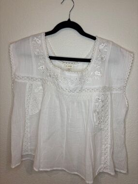 Boho White Embroidered Cotton Peasant Blouse